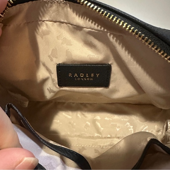 RADLEY LONDON Spitalfields Row Mini Zip Around Crossbody Purse, Black - Picture 13 of 13